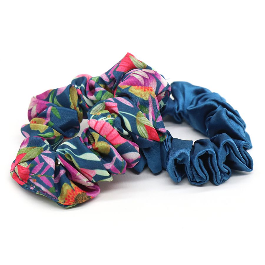 2 Pack of Scrunchies Blue Mix Floral