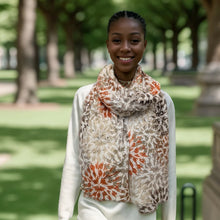 Load image into Gallery viewer, Natural Flower Burst Scarf