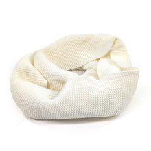 Load image into Gallery viewer, Cream Close Knit Double Snood