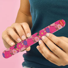 Load image into Gallery viewer, Set of 3 Nail Files Flowers