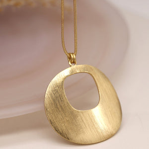 Scratched Oval Necklace