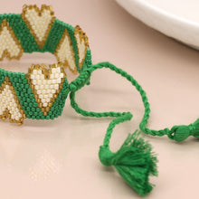 Load image into Gallery viewer, Green Hearts Beaded Bracelet
