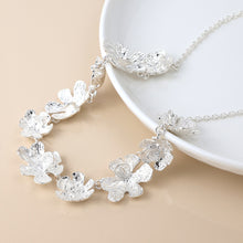 Load image into Gallery viewer, Silver Plated Floral Bloom Necklace
