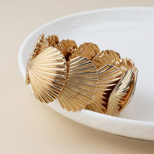 Load image into Gallery viewer, Golden Stretch Clam Shell Bracelet
