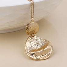 Load image into Gallery viewer, Molton Drop Pendant Necklace - Worn Gold
