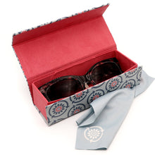 Load image into Gallery viewer, Dark Taupe/Clear Tortoiseshell Sunglasses
