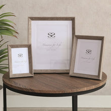 Load image into Gallery viewer, Natural Photo Frame 5x7in
