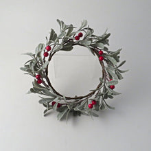 Load image into Gallery viewer, Berry Wreath - 30cm
