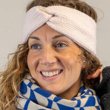 Load image into Gallery viewer, Oatmeal Cosy Twist Headband
