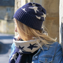 Load image into Gallery viewer, Estelle Navy Blend Star Beanie
