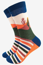 Load image into Gallery viewer, Men&#39;s Wild West Desert Cactus Bamboo Socks
