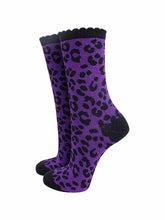 Load image into Gallery viewer, Women's Socks Glitter Leopard Purple Black
