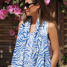 Load image into Gallery viewer, Bamboo Blue/White Zebra Print Scarf
