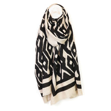 Load image into Gallery viewer, Amber &amp; Black Mix Abstract Geo Print Scarf
