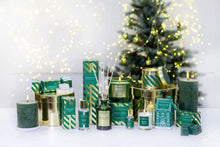 Load image into Gallery viewer, Frosted Woods - Pear, Patchouli &amp; Musk - Boxed Candle

