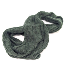 Load image into Gallery viewer, Cable Knit Double Snood - Green
