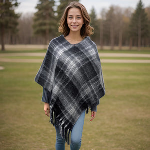 Check Plaid Poncho Black/White