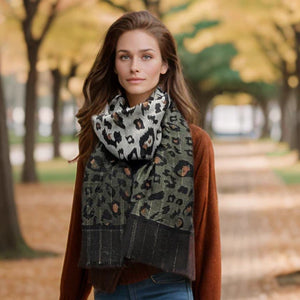 Glittery Animal Print Scarf - Green