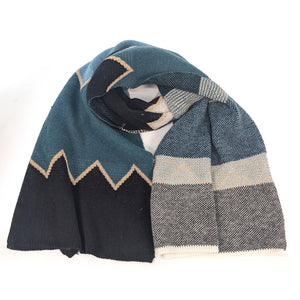 Knitted Zig Zag Scarf Blue