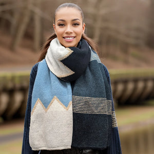 Knitted Zig Zag Scarf Blue