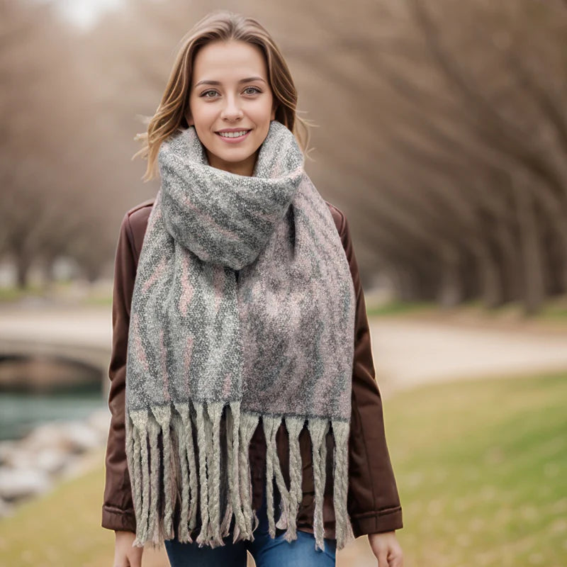 Extra Thick Animal Print Scarf - Pink