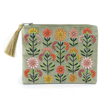 Load image into Gallery viewer, Green Velvet Floral Zip Purse
