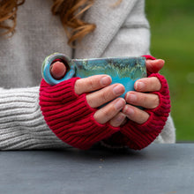 Load image into Gallery viewer, Red Recycled Blend Fingerless Gloves
