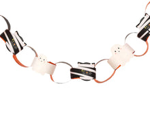 Load image into Gallery viewer, Calamity Coco Die-Cut Paper Chains
