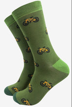 Load image into Gallery viewer, Men&#39;s Bicycle Print Green Socks
