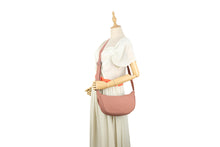 Load image into Gallery viewer, Sling Bag Tan
