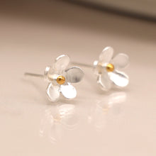 Load image into Gallery viewer, Matt Silver Flower Earring Gold Plate Centre
