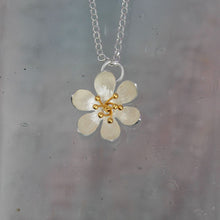 Load image into Gallery viewer, Daisy Necklace Sterling Silver &amp; Gold
