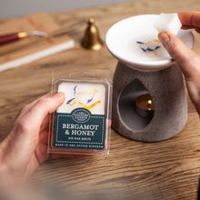 Load image into Gallery viewer, Bergamot &amp; Honey Wax Melt
