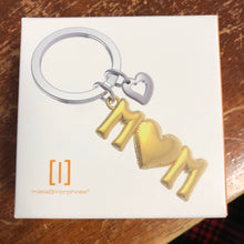 Load image into Gallery viewer, Mum Gold Keyring

